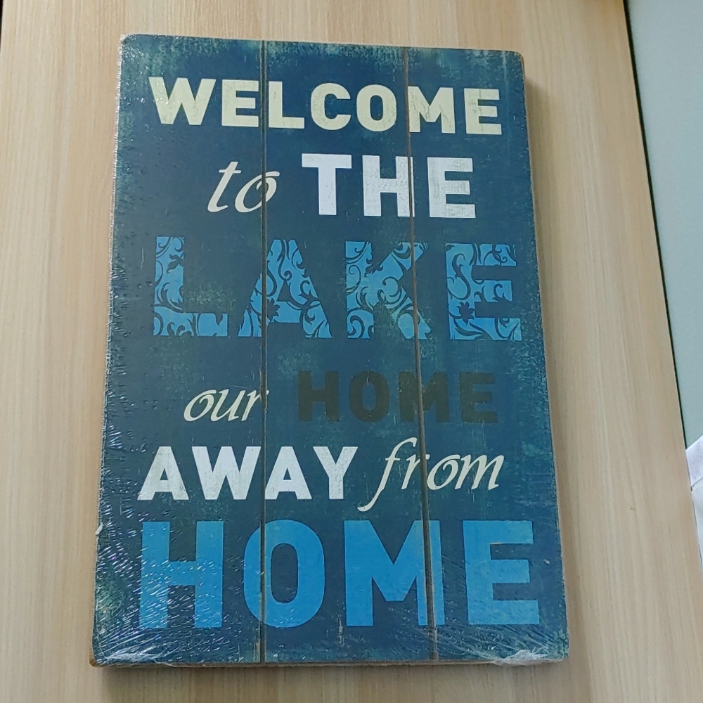 Welcome to the Lake Sign  New in package